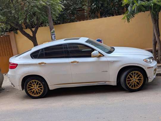 Bmw X6 2013 full option image 9
