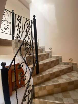 VILLA A LOUER A Diamniadio image 4