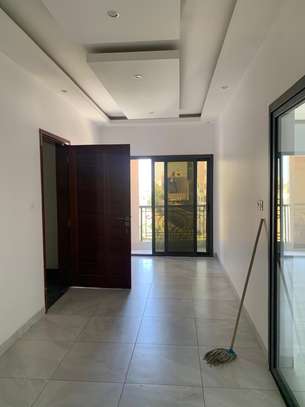 Appt F4 à louer à yoff image 6