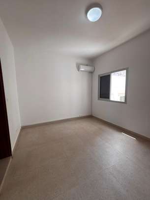 APPARTEMENT image 8