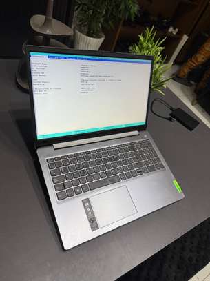 Ordinateur Lenovo ideapad i5 11th gen 2.6ghz image 2