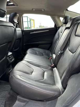 FORD FUSION TITANIUM image 12