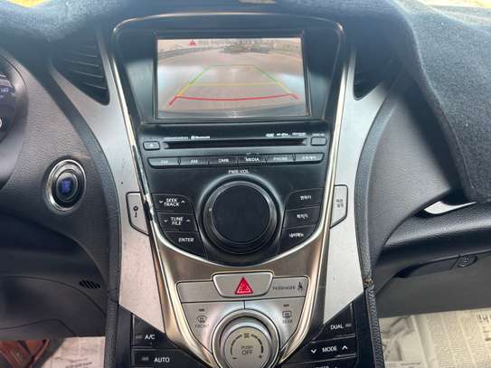HYUNDAI GRANDEUR image 7