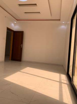 Bel appartement aux Almadies (zone de recasement) image 3