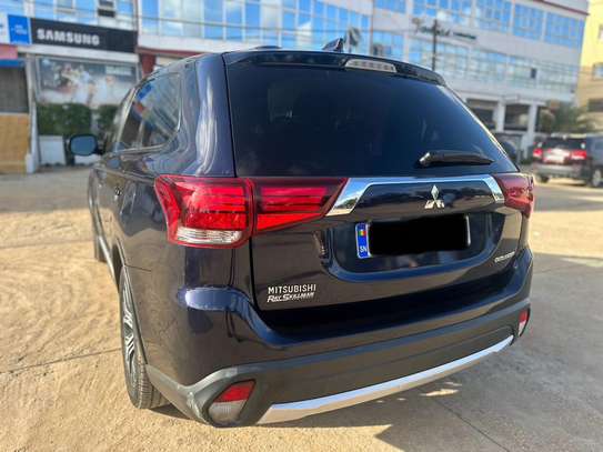 Mitsubishi Outlander 2018 image 5
