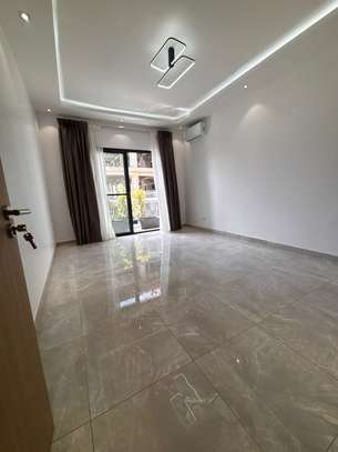 APPARTEMENT STANDING image 15