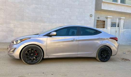 Elintra année 2012 image 2