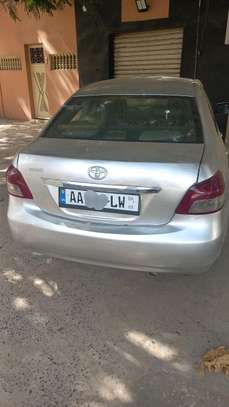 toyota yaris 2009 image 2