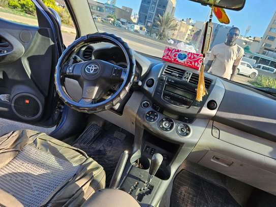 A vendre Toyota Raph 4 2013 image 7