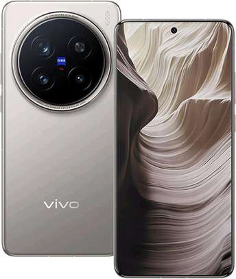 Vivo x200 pro image 1