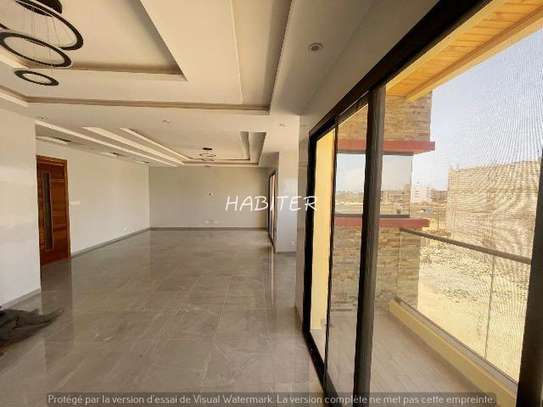 Appartement à louer aux almadies à la zone de recasement image 6