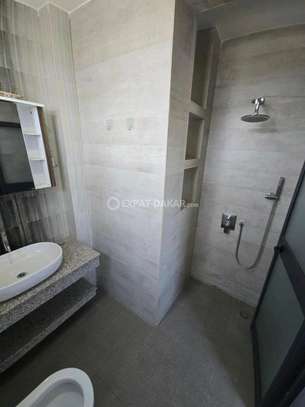 Appartement haut standing mermoz image 7