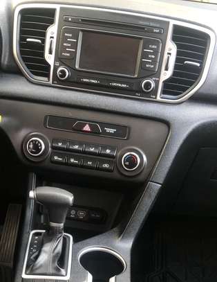 Kia sportage 2018 image 3