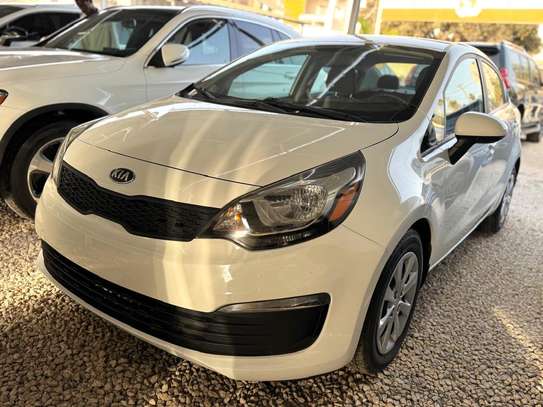 KIA RIO image 3