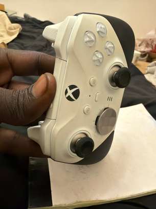 Microsoft Xbox manette sans fil blanche Xbox One/Series image 2