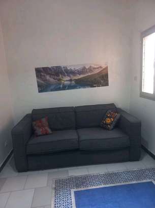 Chambre meublée image 5
