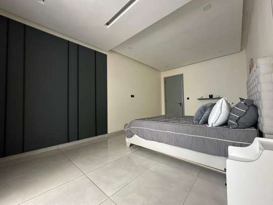 Appartement haut standing à vendre à Ouakam image 11