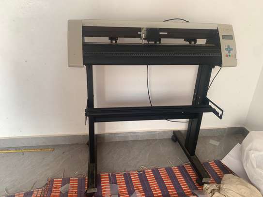 Plotter de découpe Redsail RS720C image 2