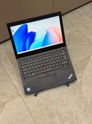 Lenovo ThinkPad X280 image 6