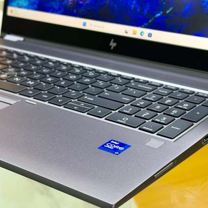HP zbook fury G8 image 2