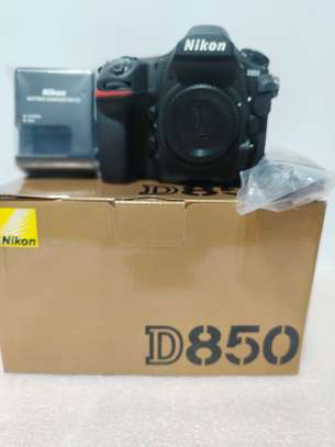 Nikon D850 Neuf image 5