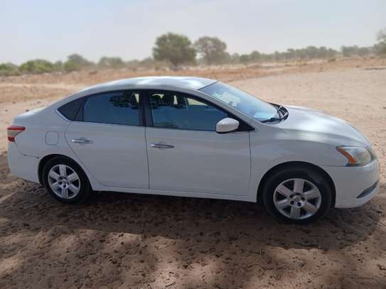 Nissan Sentra image 6