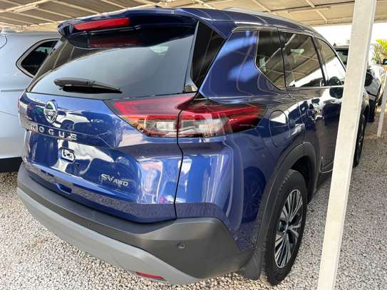 Nissan rogue image 8