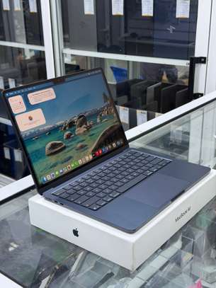 MacBook Air 2026 M5 image 2