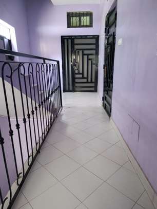 ✅2 Chambres + 3 Toilettes+ Salon+ Cuisine + Terrasse image 5