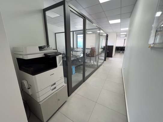 À VENDRE - PLATEAU DE BUREAU PREMIUM - MERMOZ image 4