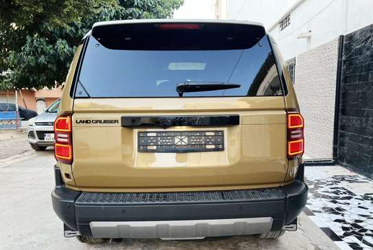 Toyota Prado 2025 image 7