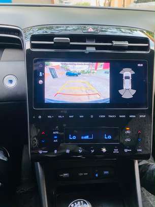 Hyundia Tucson image 11