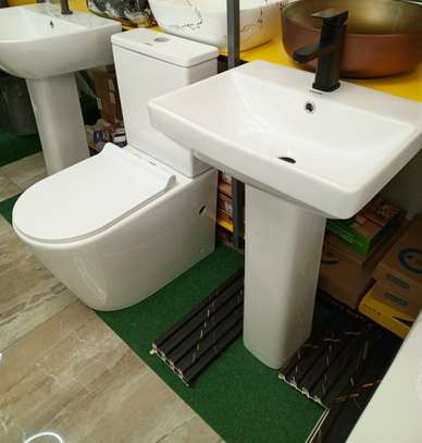 Ensemble Sanitaire chaise et lavabo complet image 15