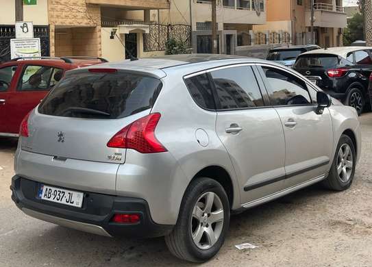 PEUGEOT 3008 Année :2015 image 2