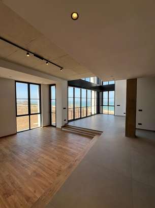 Entre la pierre et le ciment Triplex F5 à louer image 15