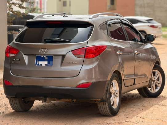 Hyundai Tucson image 6