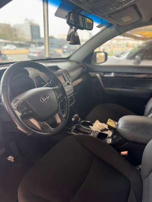 Kia Sorento 2013 image 2