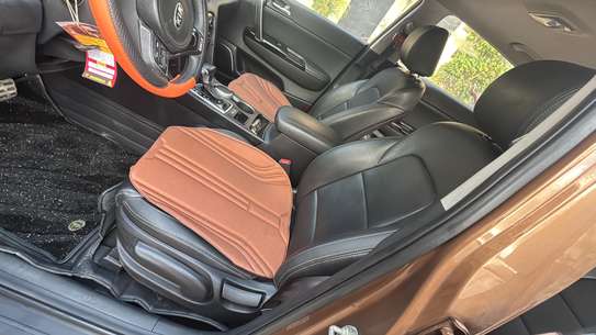 Kia Sportage image 8
