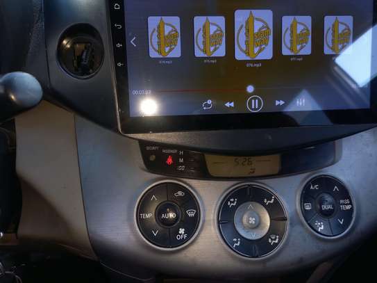Rav 4 2010 image 4