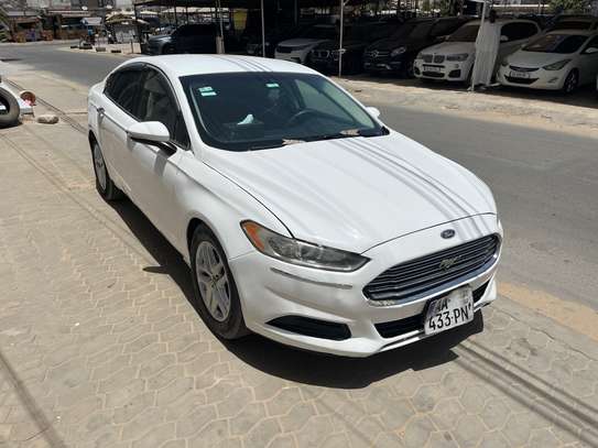 Ford fusion image 3