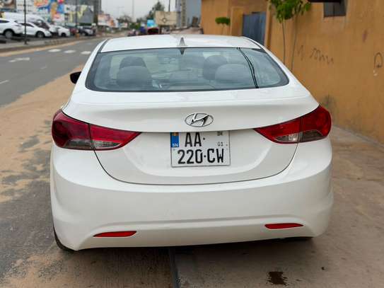 *HYUNDAI ELANTRA* Année : 2012 image 8