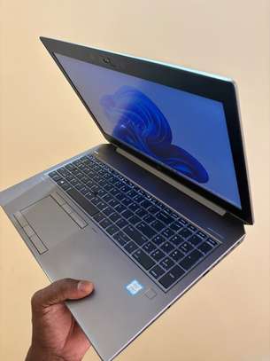 GAMER HP ZBOOK 15 I7 image 2
