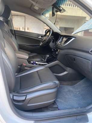 HYUNDAI TUCSON 2017 image 7