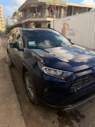 Toyota Rav 4 2019 image 5