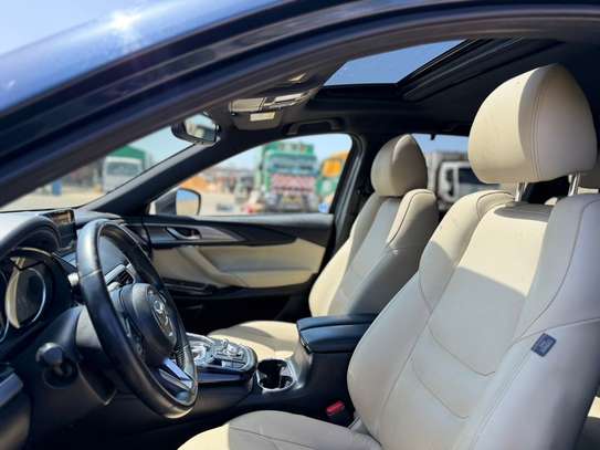 Mazda CX Grand Touring image 12