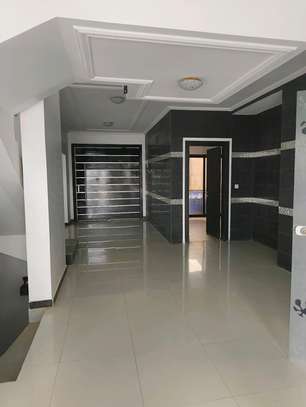 Grande villa a louer image 3