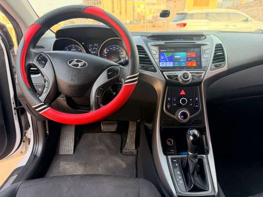 Hyundai elantra image 10