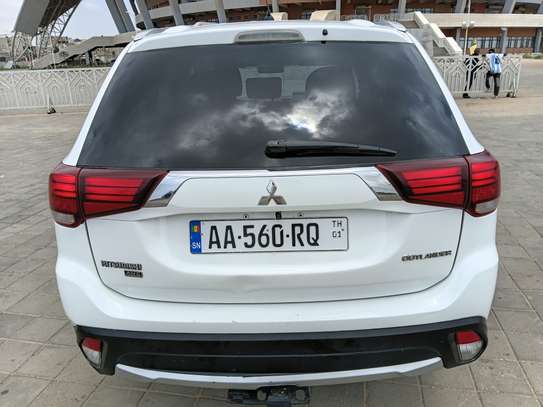 Mitsubishi Outlander 7places 2016 image 15