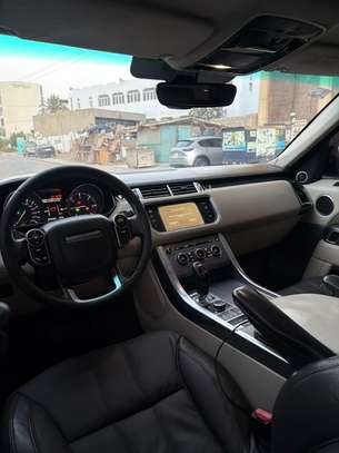 RANGE ROVER SPORT 2015 image 9