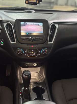Chevrolet malibu image 5